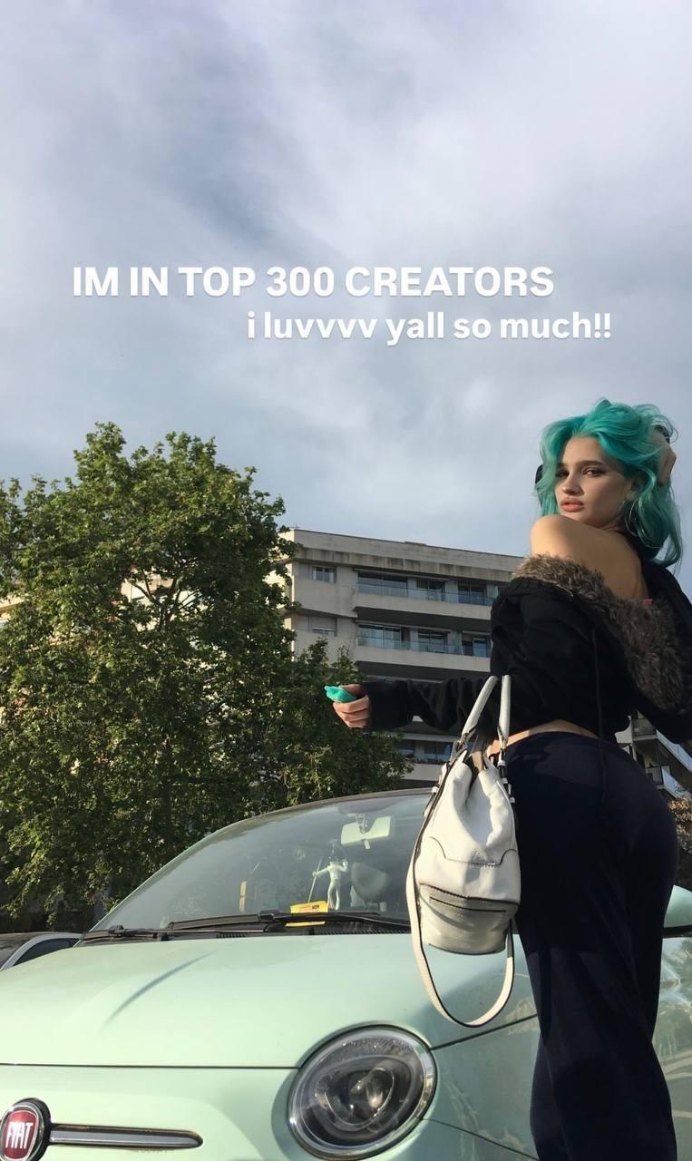 Лиза Анохина попала в число 300 самых известных авторов на OnlyFans по всему миру