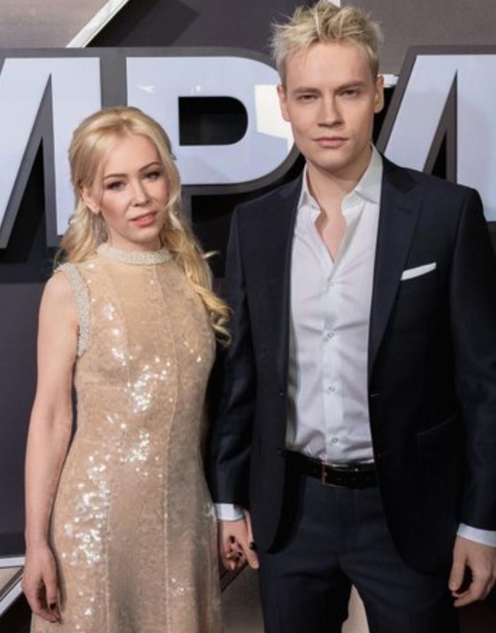 Певец Шаман решил сменить фамилию.