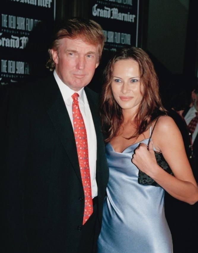 Дональд Трамп встретил свою супругу Меланию благодаря Джеффри Эпштейну 😳