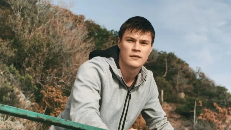 «Приехал покорять беспощадную столицу». Олег Гаас рассказал о пути простого парня из Сибири.