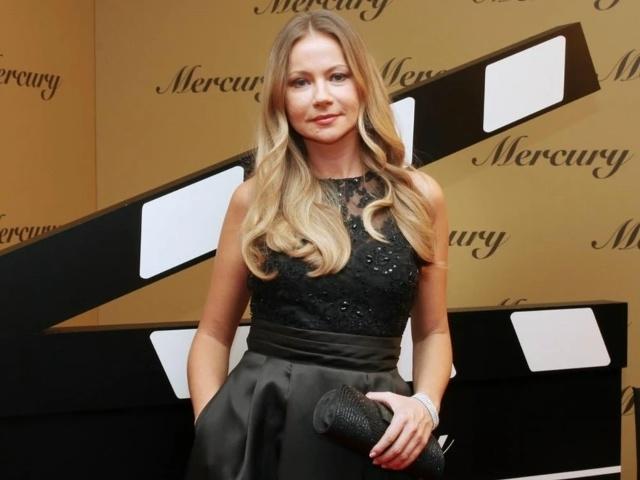 Мария Миронова тайно развелась со своим супругом, который на 19 лет младше неё.