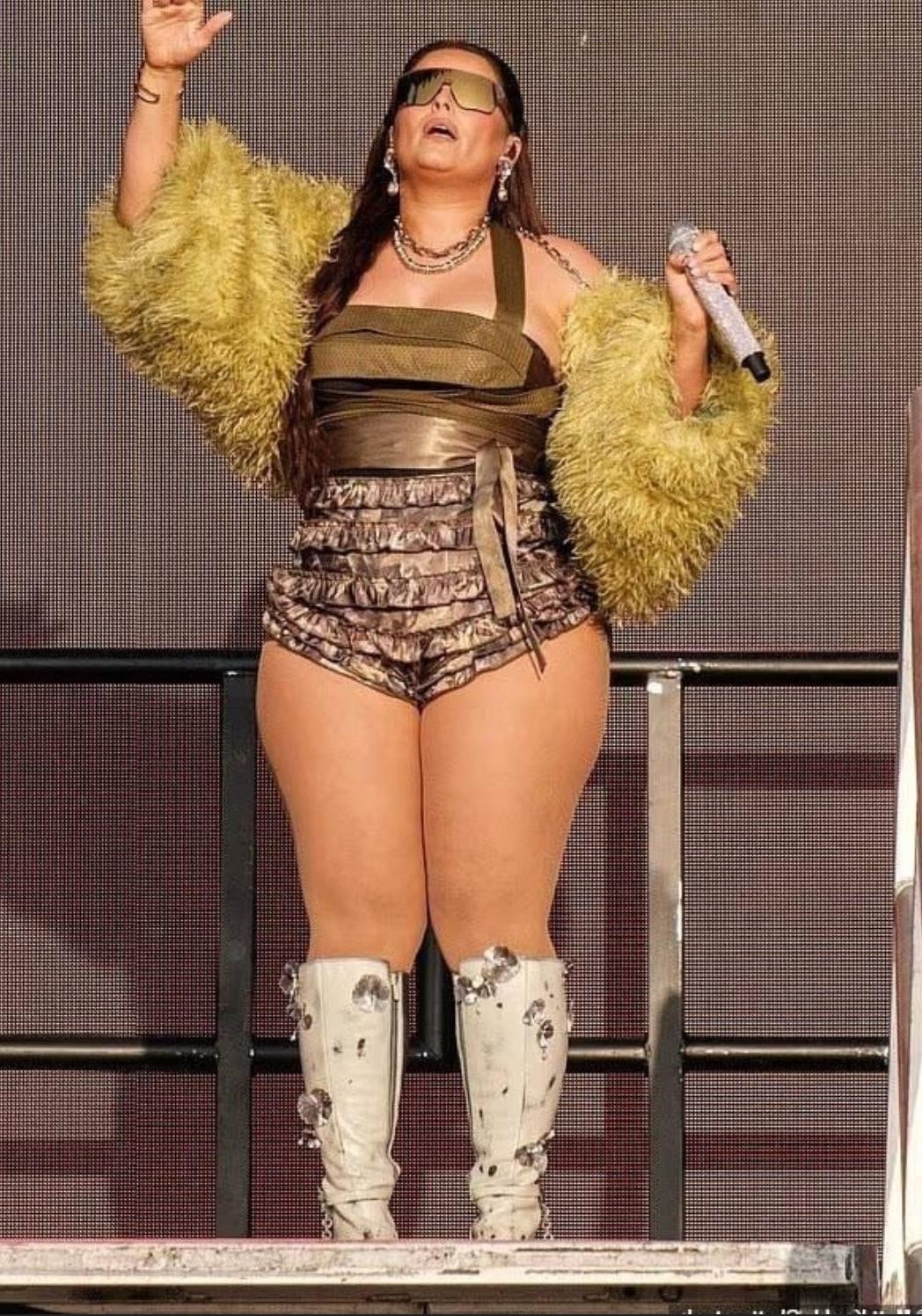 Так сeгодня выглядит Нeлли Фуртадо 😅