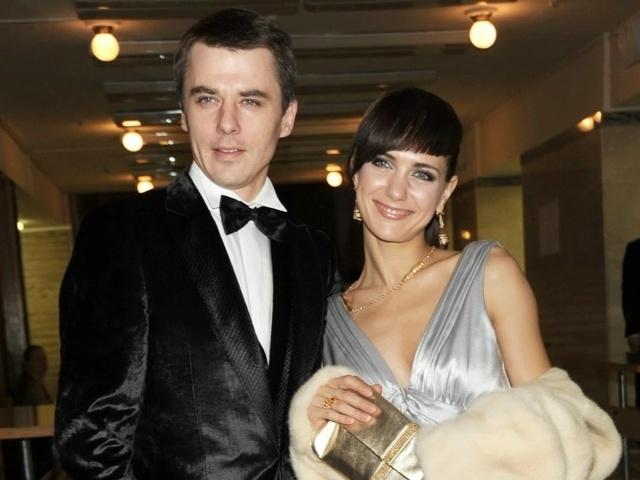 С Игоря Петренко взыскали долг по алиментам почти в 900 тысяч рублей.