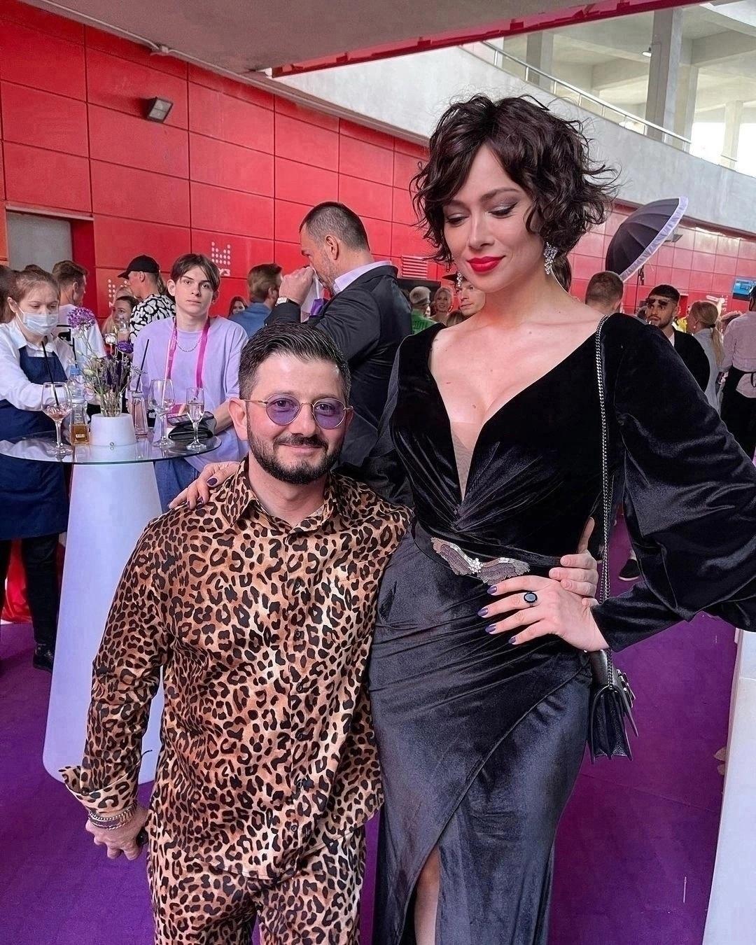 Настасья Самбурская вынуждена была обратиться к врачам из-за серьёзной причины.