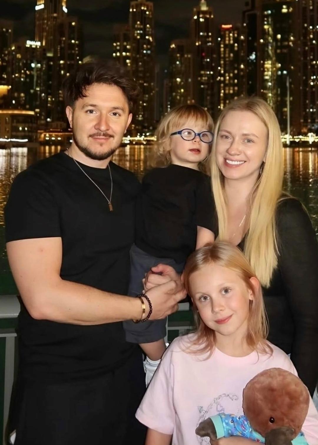 Лена и Денис Кукояки наконец-то постригли своего двухлетнего сына ❤