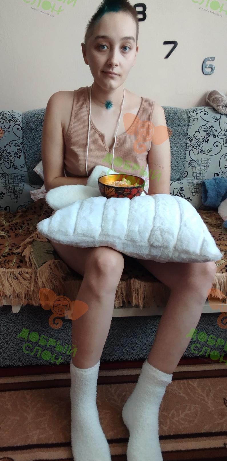 Один день лишил всего. Инсульт, реанимация, тяжёлое восстановление. Сейчас есть шанс. Помогите, пожалуйста!