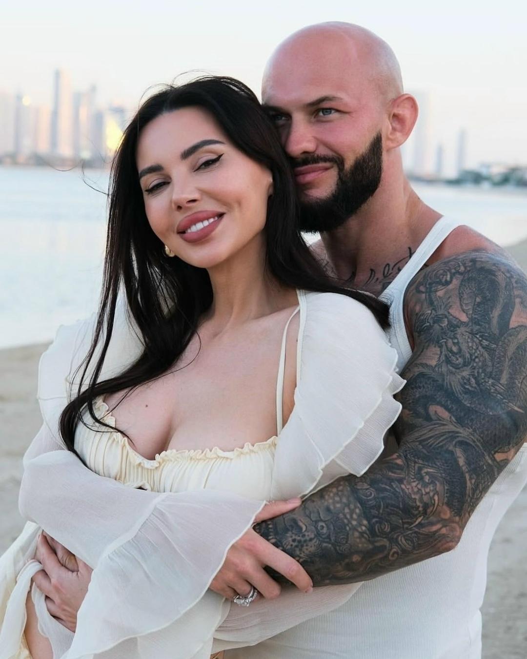 Джиган планирует получить поровну имущество с Оксаной Самойловой при разводе