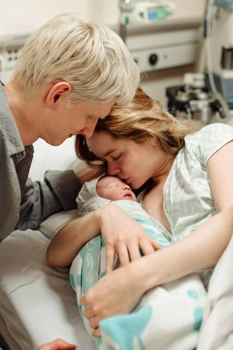 Мила Ершова и Святослав Рогожан, сыгравшие в сериале «Трудные подростки», впервые стали мамой и папой.