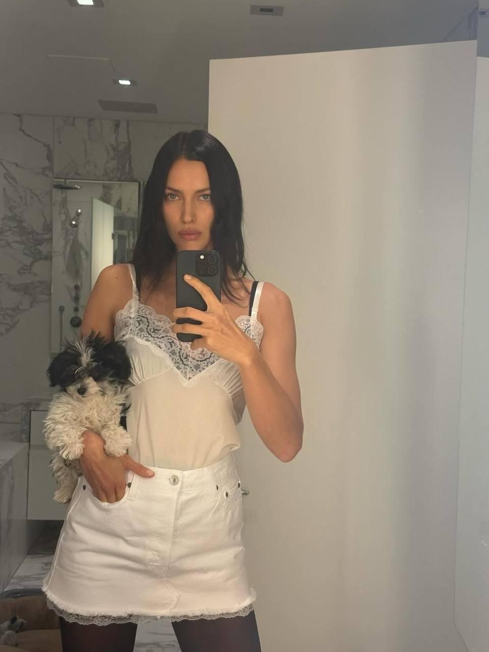 У Ирины Шейк случилось пополнение в семье 🐶