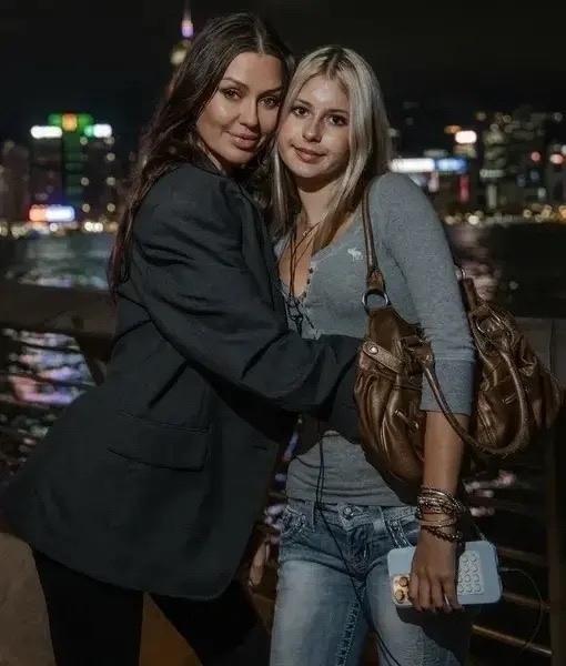 Очень тронуло трогательное поздравление Виктории Бони в честь 14-летия её дочери Анджелины