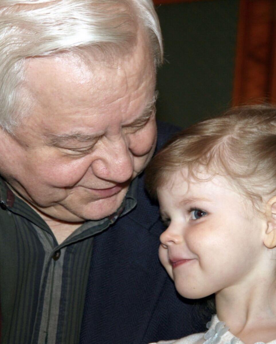 Марина Зудина поздравила дочь от Олега Табакова с юбилеем.