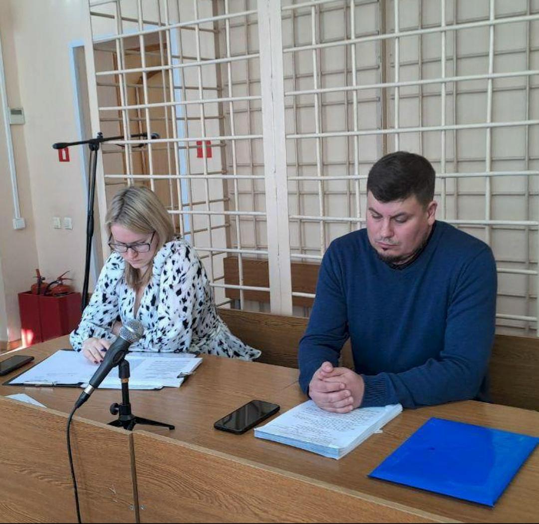 В Курске футбольный тренер проиграл в онлайн-казино 843 тысячи рублей, которые предназначались для поездки детской команды на турнир.