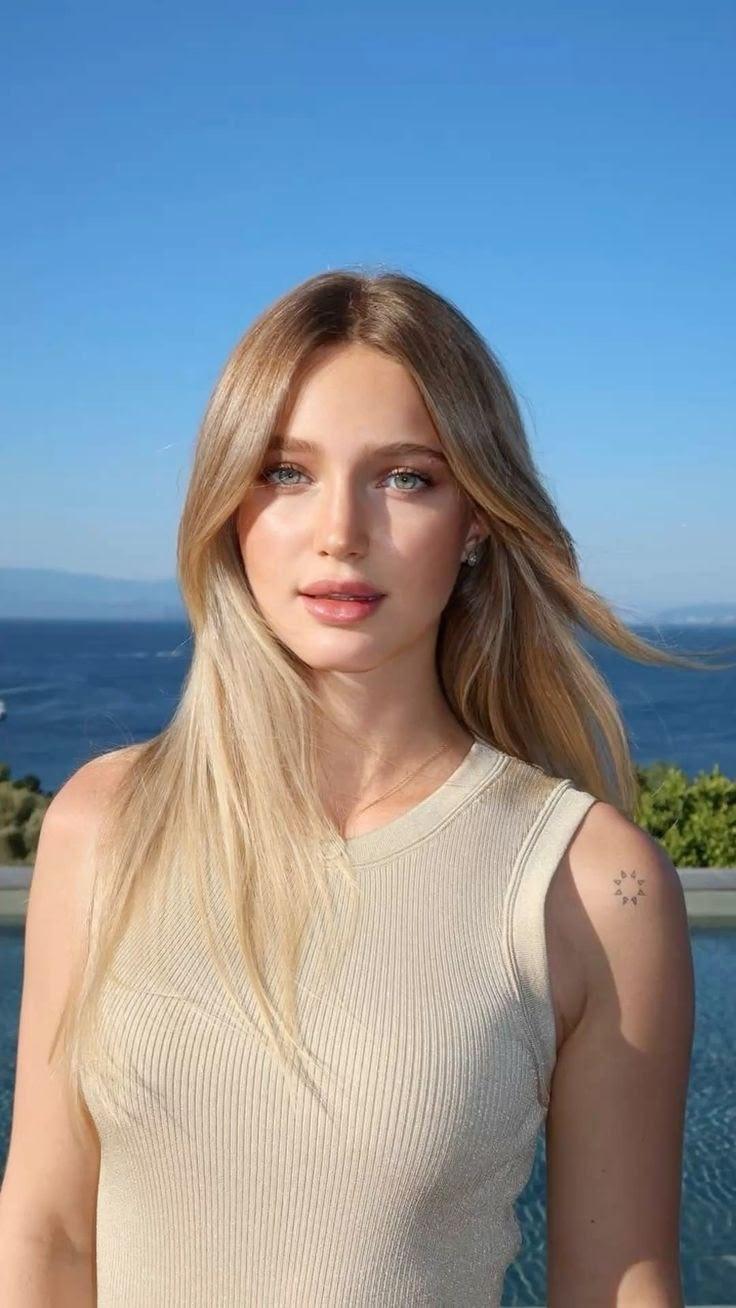 Игорь Синяк усомнился в подлинности сумок Birkin, которые носит Евка Суп.