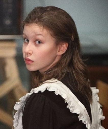 16-ЛЕТНЯЯ АННА ПЕРЕСИЛЬД ПРИНЯЛА РЕШЕНИЕ ПРЕКРАТИТЬ ОБУЧЕНИЕ В ШКОЛЕ 😳