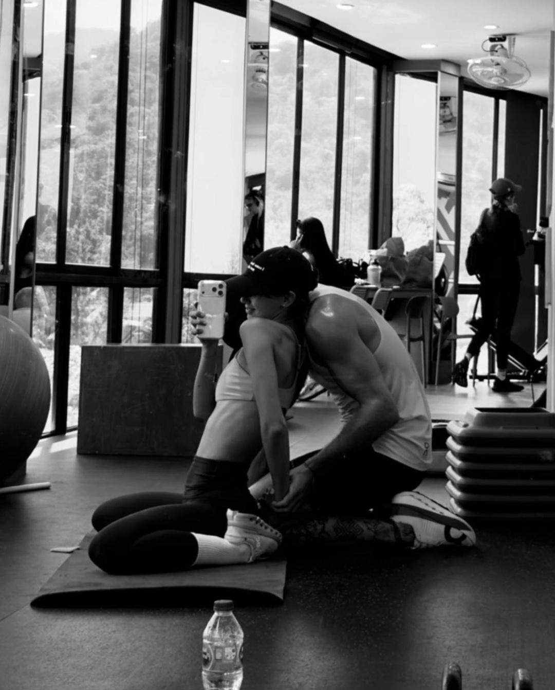 Ρacκpытa 22-лeтняя вοзлюблeннaя Οлeгa Μaйaми из Πитepa.