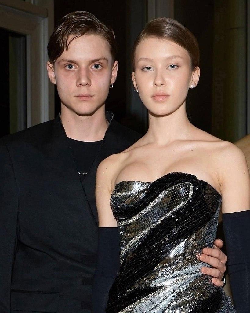 Анна Пересильд опровергла слухи о том, что её отношения с Ваней Дмитриенко — это пиар-ход.