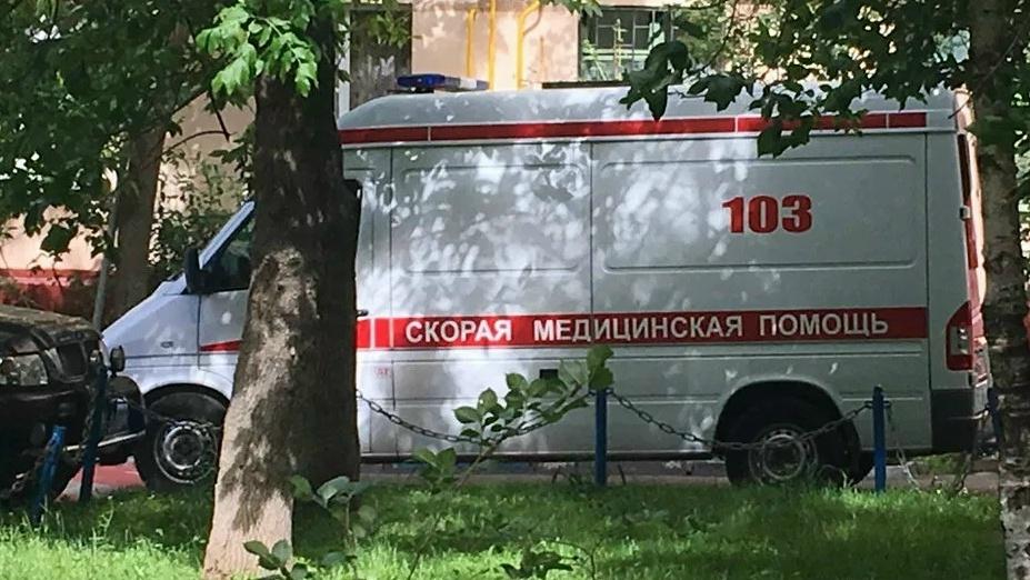 В Кирове прохожие спасли ребенка, выпавшего из окна четвертого этажа.