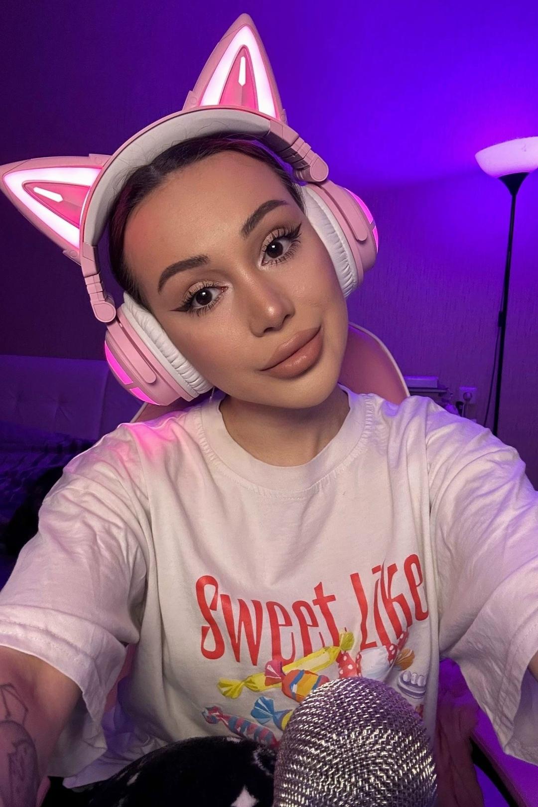 Милена Чижова начала работать курьером.