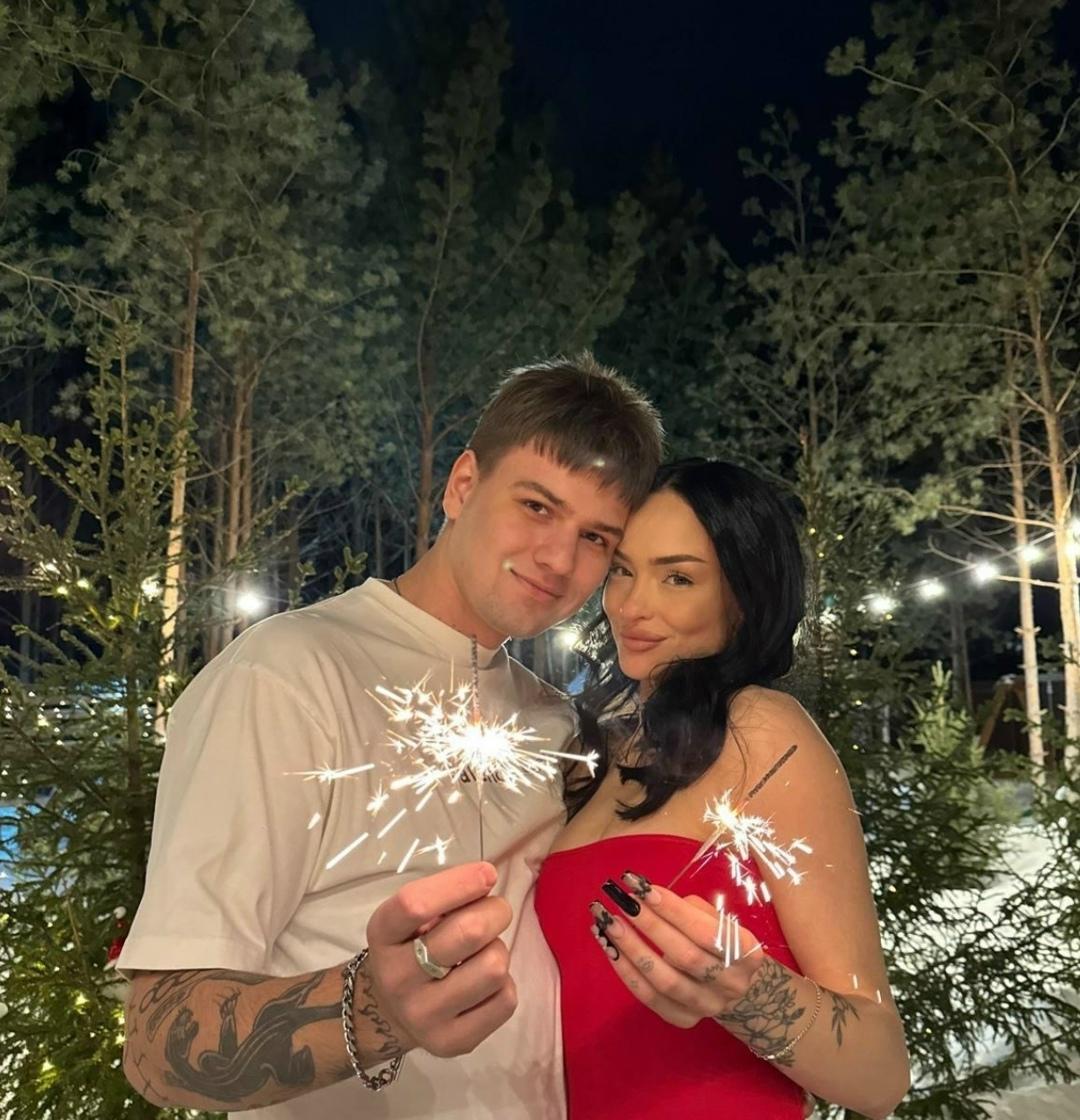 Настя Усеева, ранее известная как участница Dream Team, собирается выйти замуж за Илью Берна!