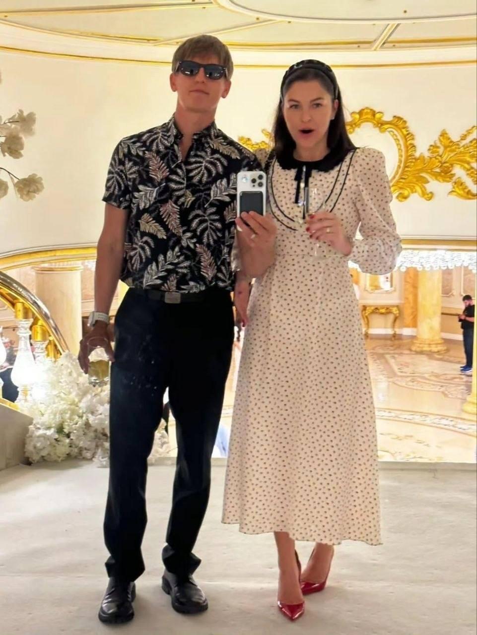 Алексей Щербаков трогательно поздравил свою супругу с годовщиной 💓