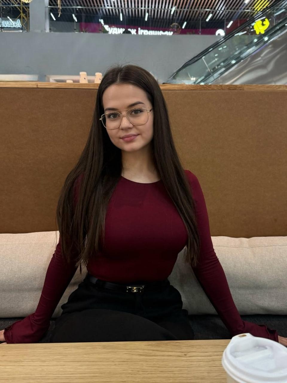 Я Ира, мне 25. Ищу: парня для дружбы, общения, отношений.