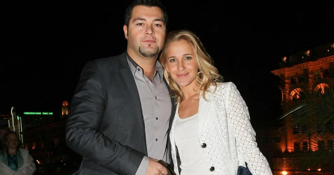 Юлия Ковальчук высказалась о страстных танцах Алексея Чумакова с другой женщиной.