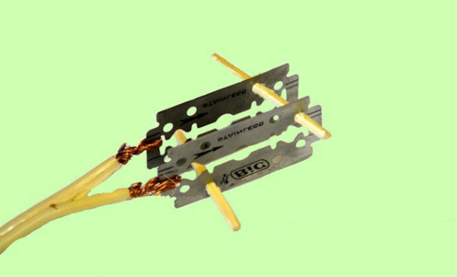 Кипятильник из лезвия: уловка из Советского Союза работает и сегодня