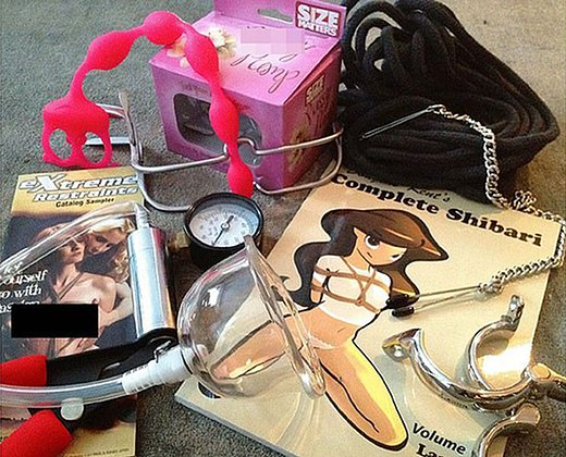 11 друзей Джеффри. Клинтон, Джаггер, Трамп и другие знаменитости на фото из скандального досье финансиста Эпштейна