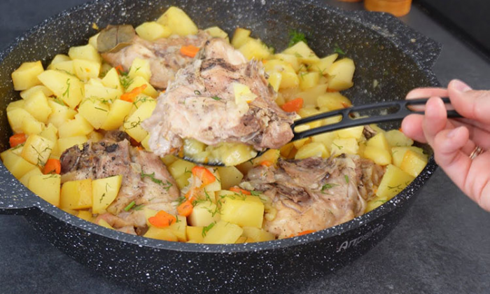 Картофель больше не жарьте. Лучший способ приготовить нежнейший ужин в духовке