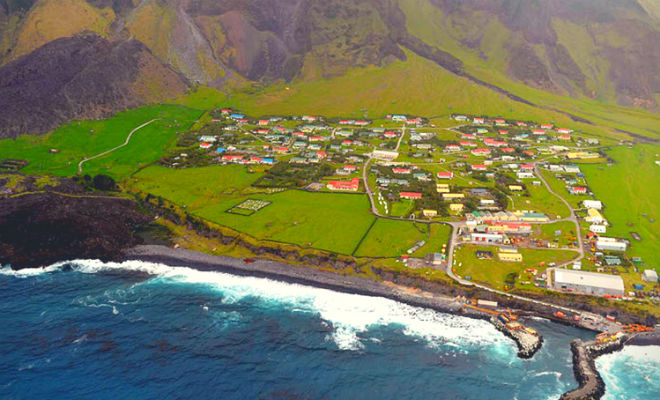 Самый изолированный город в мире находится в Атлантике: добраться почти невозможно