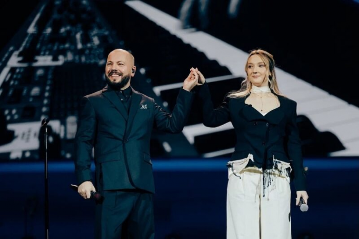 «Ради детей не позволил себе сломаться»: трагедия артиста Ярослава Сумишевского, потерявшего жену в 2021 году