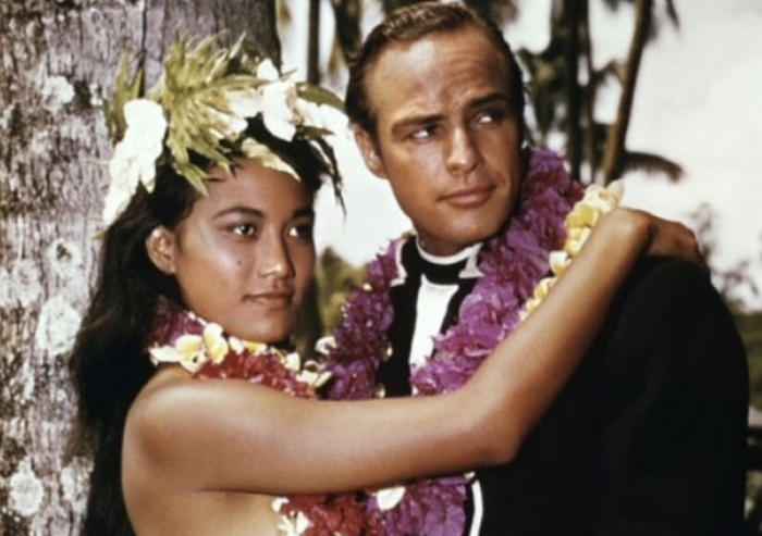 В 1788 году моряка оставили одного посреди Тихого океана на острове женщин и он жил там 20 лет