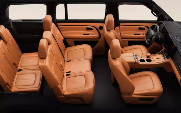 Новый внедорожник подтвердил готовность к суровой российской зиме