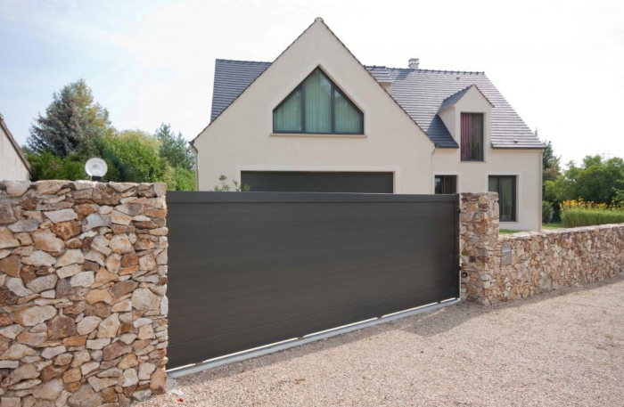 Ворота для частного дома: как выбрать эффектную защиту? (38 фото)