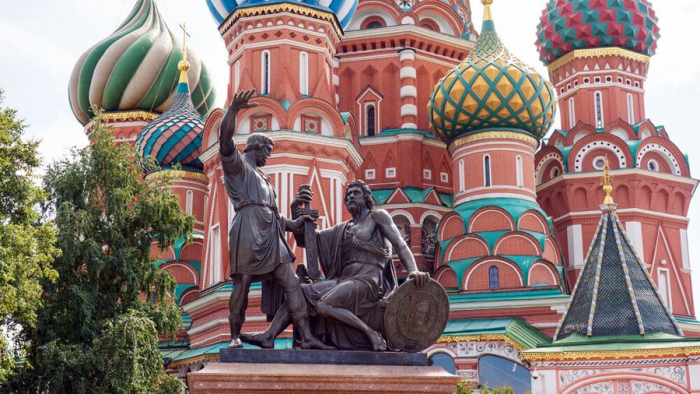 Писатель Дмитрий Володихин: «Я с удовольствием и даже с ликованием встретил бы смену слова «президент» на слово «царь»