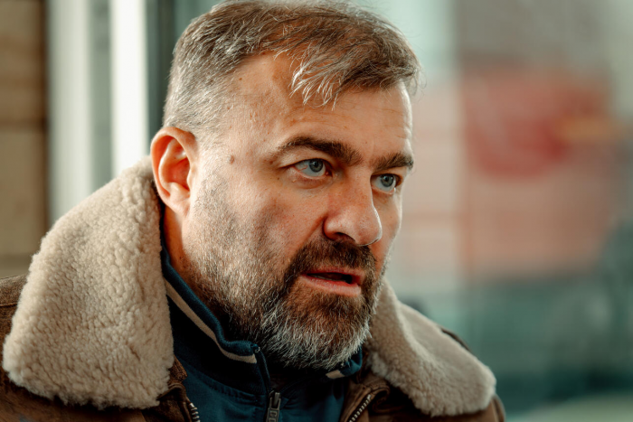 Он не слышит, но ведет расследование: на ТНТ премьера — «Капитан Туман» с Пореченковым