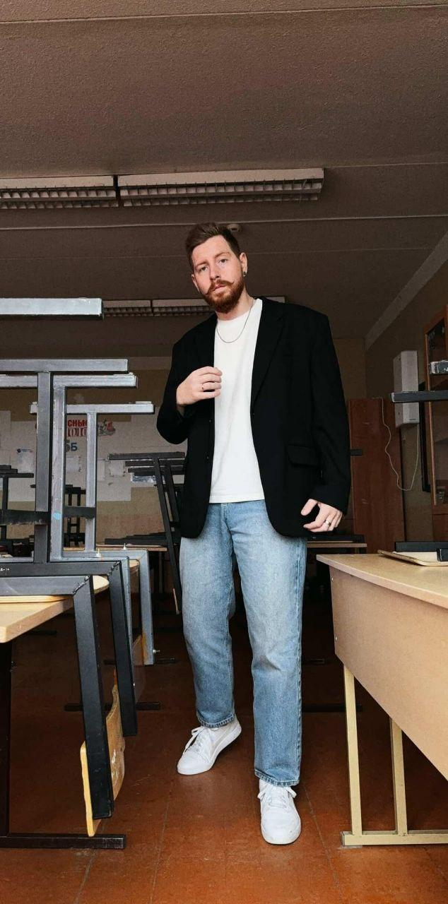 «Дети учат терпению и оптимизму»: учитель истории из Мурманска о том, почему завел блог и как ученики вдохновляют на творчество