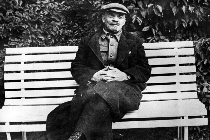 «Был придуман специальный диагноз» В России сохранили тело и мозг Ленина, но его диагноз остается загадкой. Чем болел революционер?