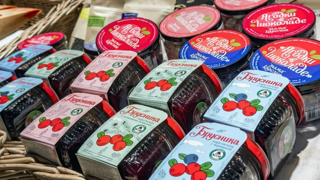 Горожанам рассказали, какую продукцию можно приобрести на московских ярмарках и рыбных рынках «Москва — на волне»