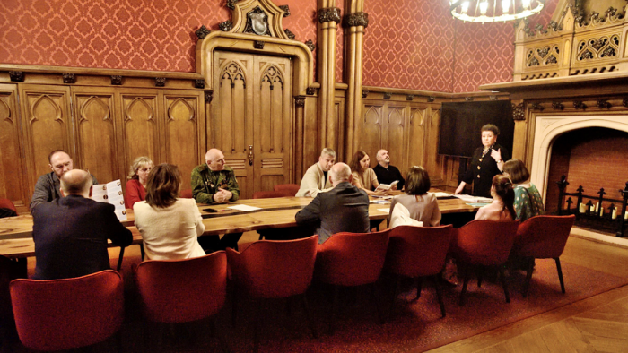 Франция — мачеха, а Россия — мать: Фонд культуры показал предметы, которые эмигранты вернули на Родину