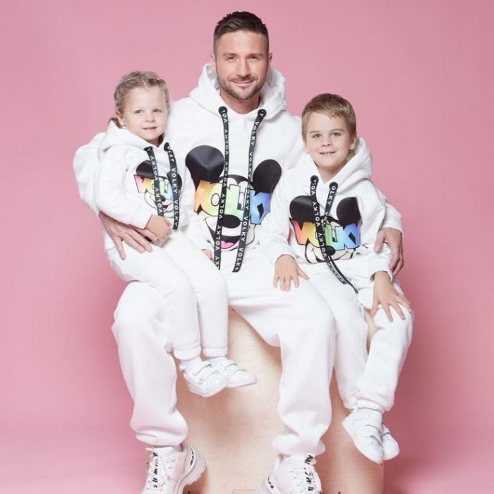 «Он скрывал их целых 5 лет»: почему Сергей Лазарев так долго молчал о детях и кто на самом деле их мать