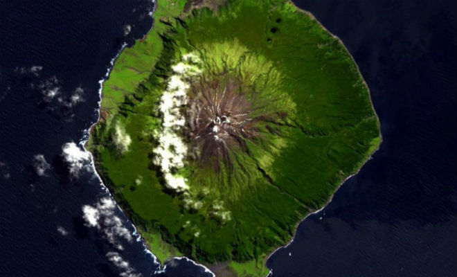 Самый изолированный город в мире находится в Атлантике: добраться почти невозможно