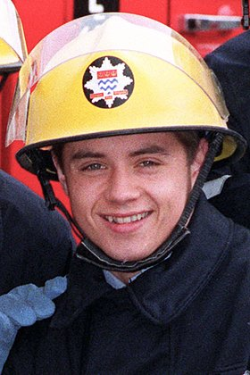 «Это подстава» Статья в газете разрушила карьеру телезвезды. Он обвинил в этом известного бизнесмена, сел в тюрьму и стал ...ом