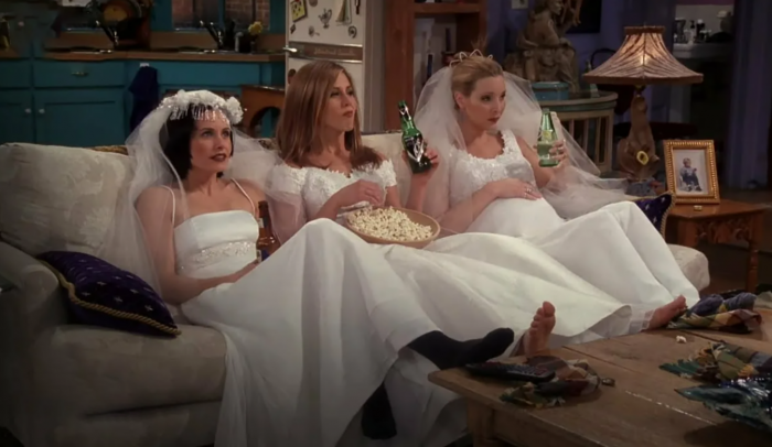 Как назвать чат с подругами: 60 смешных и оригинальных идей