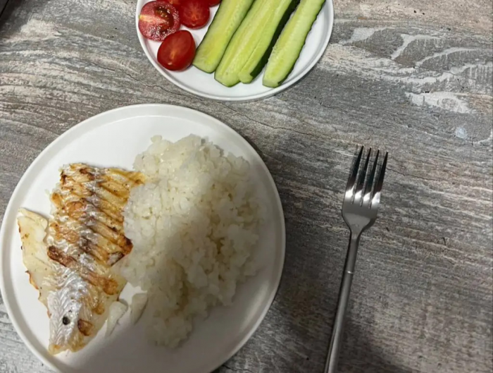 Покупаю самую копеечную рыбу в магазине и устраиваю пир: домашние забывают про мясо и просят добавки