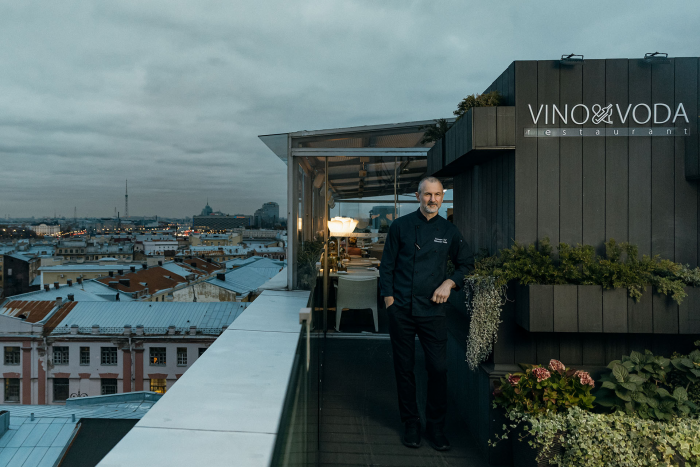 Шеф-повар Денис Климонтов: «Борщ может быть цвета звёзд рубиновых на Кремле»