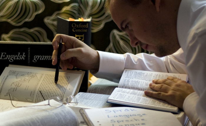 Учим иностранный язык за 2 месяца. Универсальные советы лингвиста