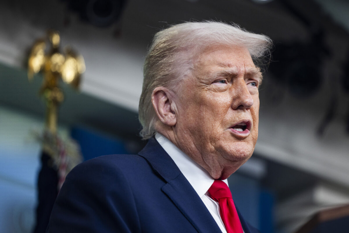 Трамп: Канада выступает против строительства "Золотого купола" над Гренландией