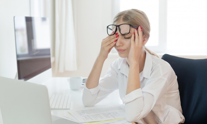 Встать с кровати — уже подвиг: что такое гепатогенная слабость и чем она опасна