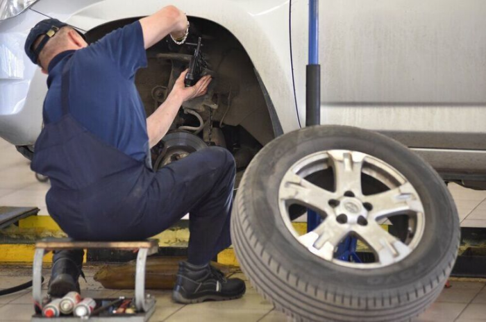В Национальном автомобильном союзе рассказали, когда лучше менять шины